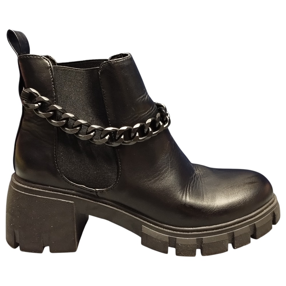 Madden Girl Block Heel Boots Womens 9.5M Black Hamlet Silver Chain Round Toe